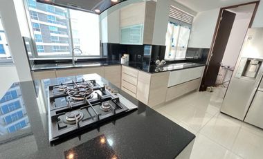 apartamento en arriendo/venta en la castellana. Cod V104289