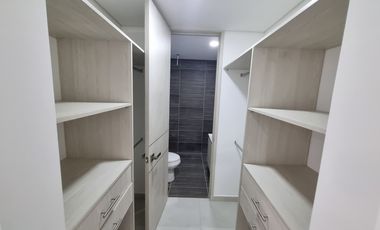 apartamento en arriendo en la aldea. Cod A514487