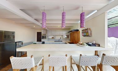 Rental - Spacious 4BR Villa in Seminyak - Walk to Shops & Beach, Bali