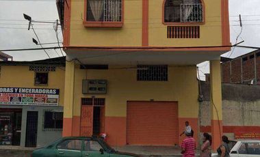 C165 - Venta Casa Rentera en Centro Guayaquil con 5 suites y 2 departamentos 1 local rentando 2.000 mensuales