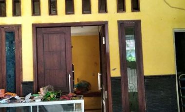 Rumah di alam pesona sidorejo , krian