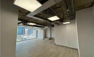 ALQUILER OFICINA CON O SIN MUEBLES CALLE 50 TORRE GLOBAL MTTO INCLUIDO