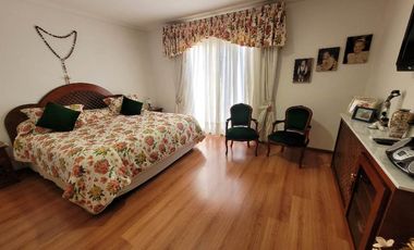 Casa en venta en Quilmes Centro