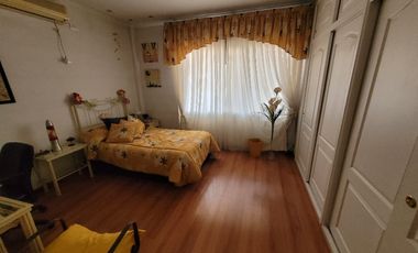Casa en venta en Quilmes Centro