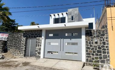 Casa en venta ubicada en Temixco Morelos.