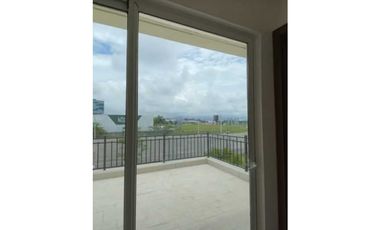 CASA EN SANTA MARIA GRAN OPORTUNIDAD TOWNHOME