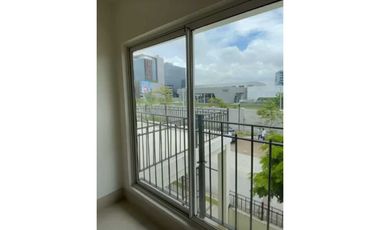 CASA EN SANTA MARIA GRAN OPORTUNIDAD TOWNHOME