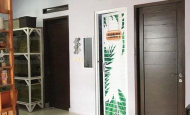 Rumah kota Cimahi , STRATEGIS dengan bonus minibar di CIMAHI Bandung