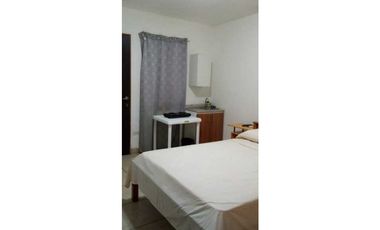 ALQUILER APARTAESTUDIO BRISAS DEL GOLF