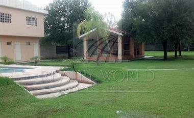 Quintas en Venta en Padilla