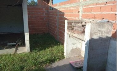 VENDO CASA EN SANTA CLARA