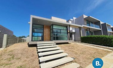 casa en arriendo/venta en bajo ostiòn. Cod A441