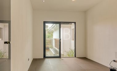 VENTA DE CASA CON PISCINA $975.000 #509