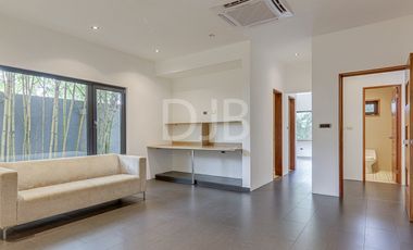 VENTA DE CASA CON PISCINA $975.000 #509