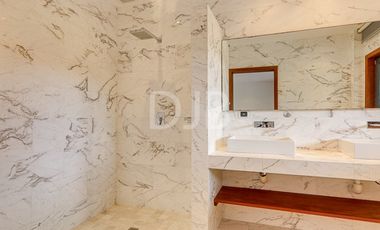 VENTA DE CASA CON PISCINA $975.000 #509