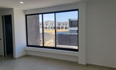 EXCELENTE CASA EN VENTA EN CANDORA RESIDENCIAL, LEÓN,GTO.