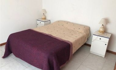 Casa desarrollada en dos plantas con amplio parque 4 dormitorios Colinas Peralta Ramos