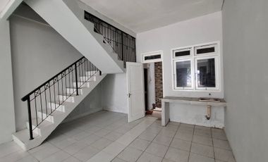 Harga TURUN DRASTIS: Ruko 2 Lantai Lokasi Di Pondok Bambu Duren Sawit