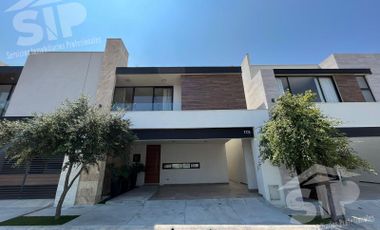 CASA EN VENTA DOMINIO CUMBRES - ARRIBA DE LEONES