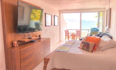 Lujosa residencia en venta con vista a la playa en Puerto Vallarta