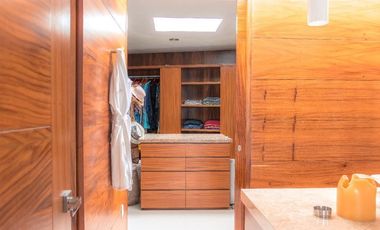 Lujosa residencia en venta con vista a la playa en Puerto Vallarta