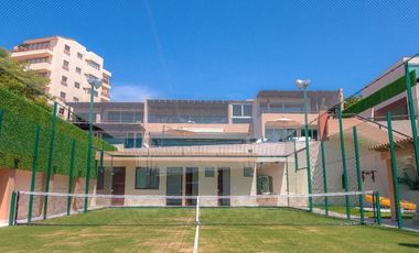 Lujosa residencia en venta con vista a la playa en Puerto Vallarta