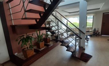 Casa de venta en Chaullabamba sector Colegio Alemán