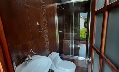 Casa de venta en Chaullabamba sector Colegio Alemán