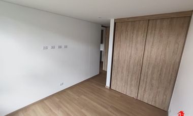 apartamento en arriendo en el retiro. Cod A6339