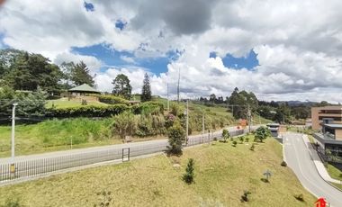 apartamento en arriendo en el retiro. Cod A6339