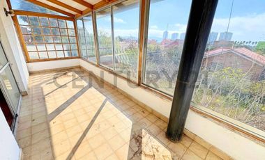 Se vende casa con potencial comercial en Peñuelas