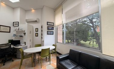 casa en arriendo en ciudad jardín. Cod A125890