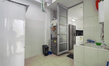 casa en venta en la floresta. Cod V30564