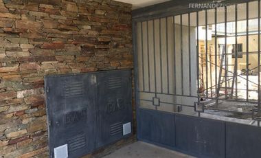 FERNANDEZ POEPPEL Vende Departamento 1D 1B Frontal Dorrego Guaymallen