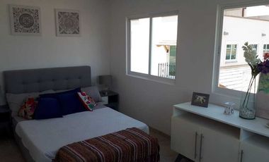 CASA CON ALBERCA AL SUR DE MORELOS
