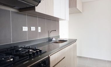 PR13021. SE ARRIENDA APARTAMENTO EN SECTOR EL PORTAL / ENVIGADO.