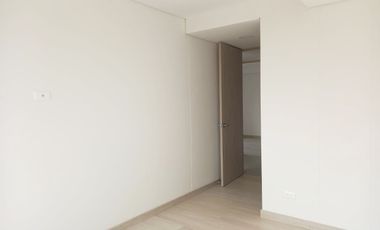 PR13021. SE ARRIENDA APARTAMENTO EN SECTOR EL PORTAL / ENVIGADO.