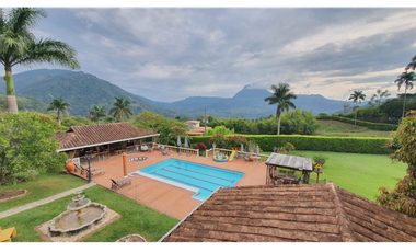 VENTA DE FINCA EN AMAG