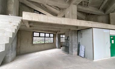 local en arriendo en chico norte. Cod A157