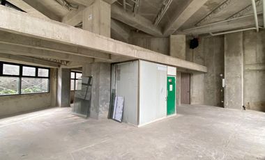 local en arriendo en chico norte. Cod A157