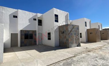 Casa en venta al oriente de Torreón con 4 recamaras y 3.5 baños