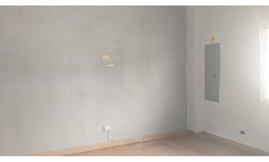 VENTA DE GALERA 600 METROS RO ABAJO