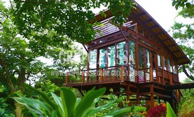 Se Vende Casa de Montaña con Arquitectura Única en Altos del Maria