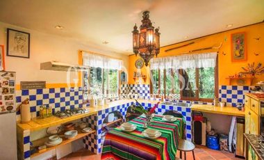 Se Vende Casa de Montaña con Arquitectura Única en Altos del Maria