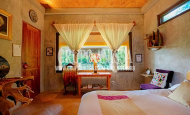 Se Vende Casa de Montaña con Arquitectura Única en Altos del Maria