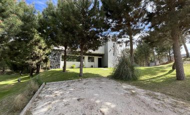 Casa en Alquiler- Golf 2 Lote 660 de Costa Esmeralda - Fondo al boulevard