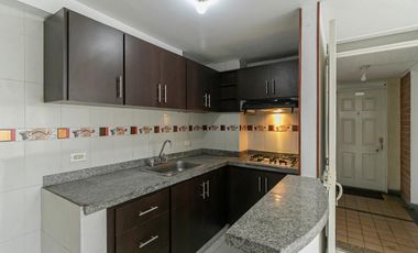 apartamento en arriendo en la felicidad. Cod A10200
