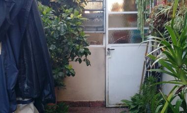 EXCELENTE DEPTO DE 3 AMB AMPLIO Y LUMINOSO A METROS DE CENTRO COMERCIAL.