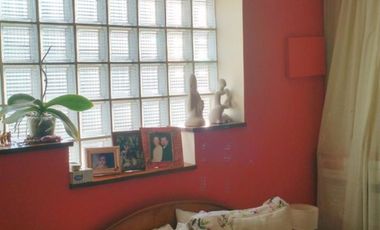 EXCELENTE DEPTO DE 3 AMB AMPLIO Y LUMINOSO A METROS DE CENTRO COMERCIAL.