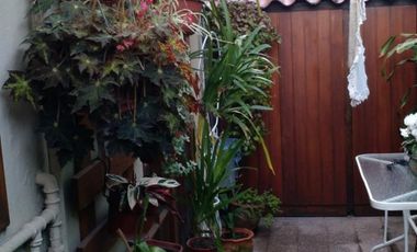 EXCELENTE DEPTO DE 3 AMB AMPLIO Y LUMINOSO A METROS DE CENTRO COMERCIAL.